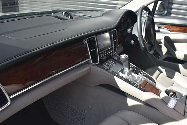 2011 Porsche Panamera Turbo 970