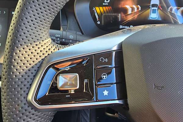 2025 MG ZS Essence ZS32