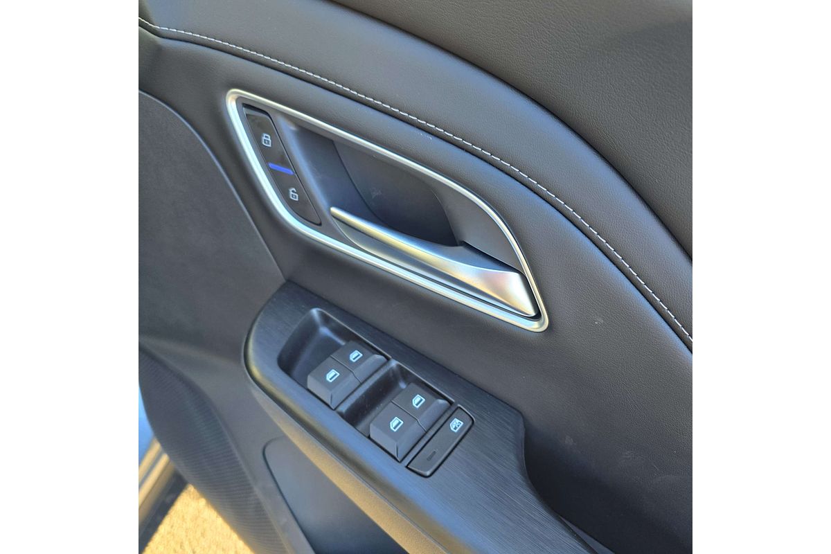 2025 MG ZS Essence ZS32