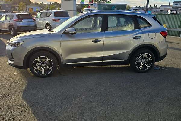 2025 MG ZS Essence ZS32