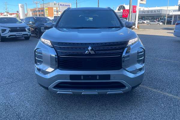 2024 Mitsubishi Outlander LS ZM