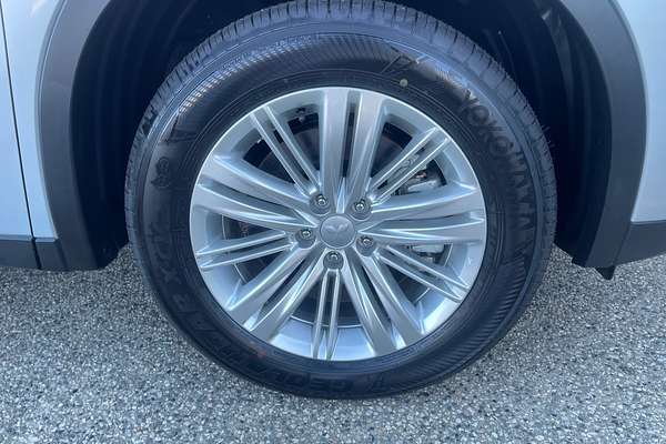 2024 Mitsubishi Outlander LS ZM