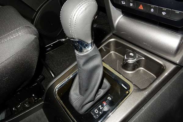 2022 Mahindra PIK-UP S11 4X4