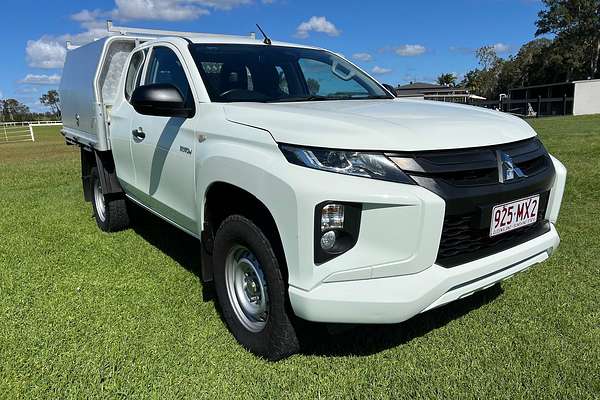 2021 Mitsubishi Triton GLX MR 4X4