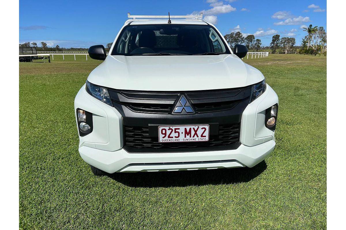2021 Mitsubishi Triton GLX MR 4X4