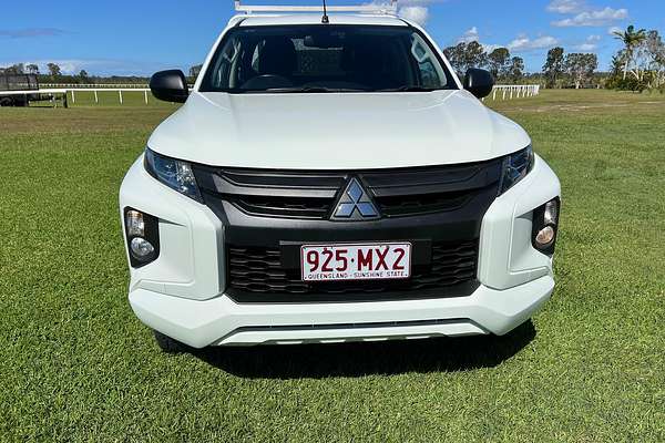 2021 Mitsubishi Triton GLX MR 4X4