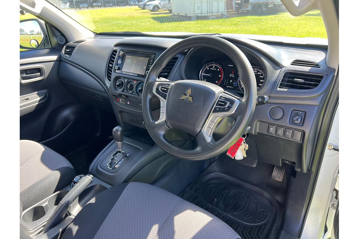 2021 Mitsubishi Triton GLX MR 4X4