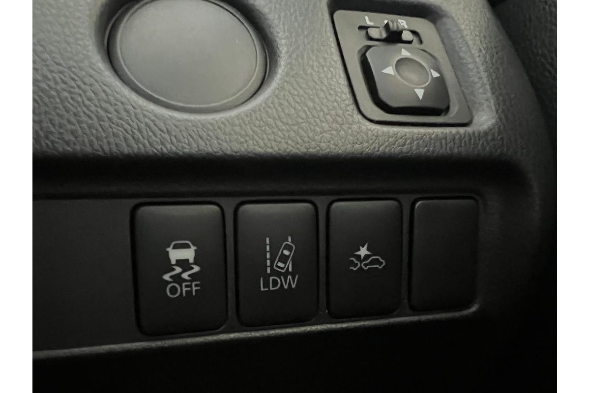 2021 Mitsubishi Triton GLX MR 4X4