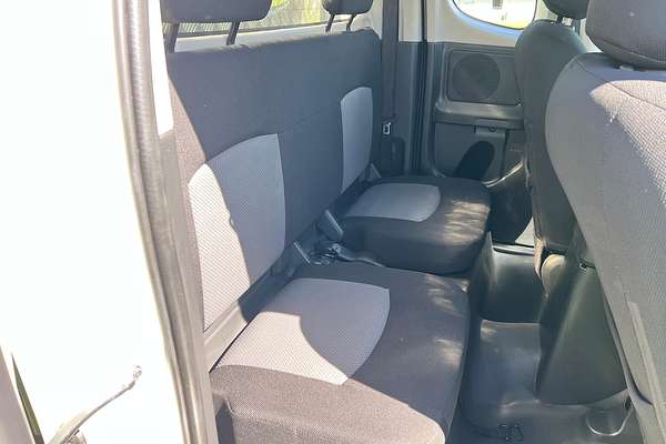 2021 Mitsubishi Triton GLX MR 4X4