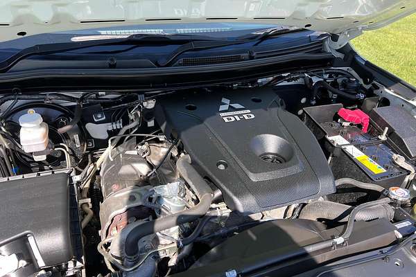 2021 Mitsubishi Triton GLX MR 4X4