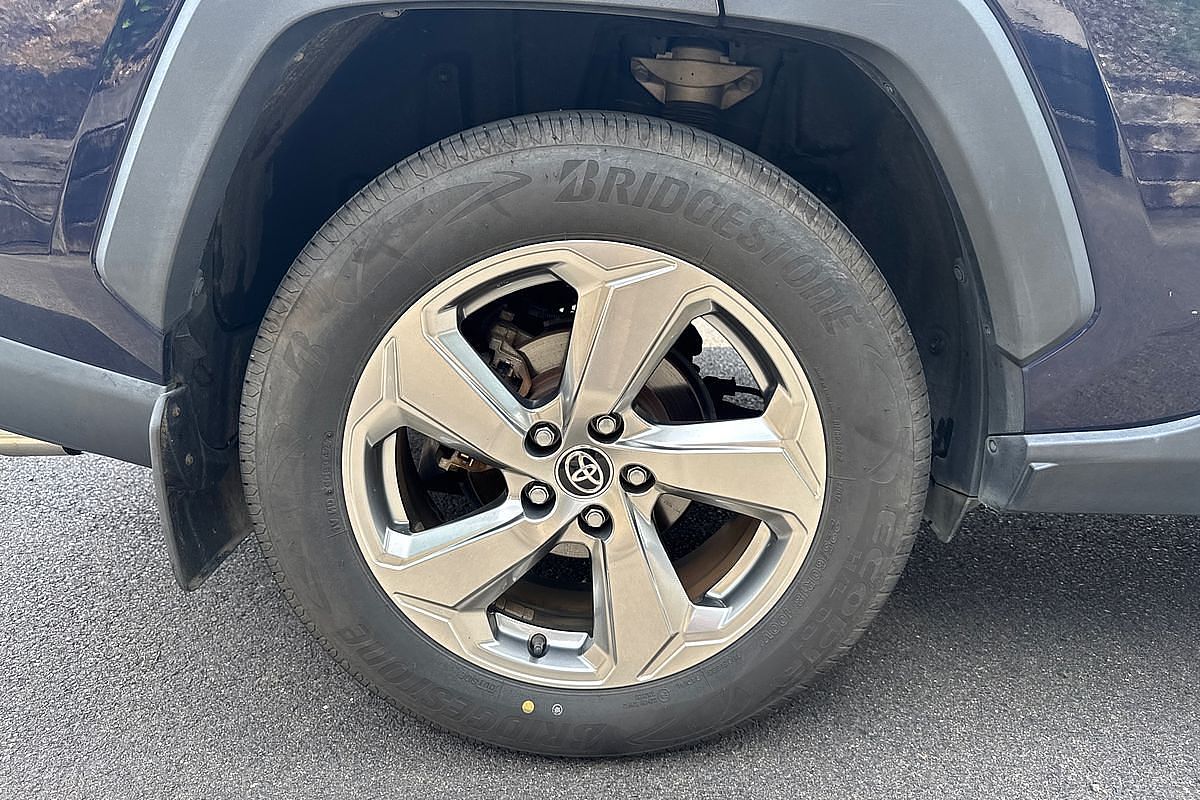 2019 Toyota RAV4 GXL AXAH52R