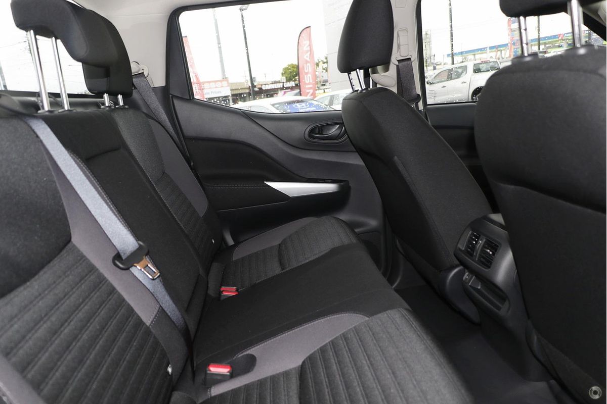 2025 Nissan Navara SL D23 Rear Wheel Drive