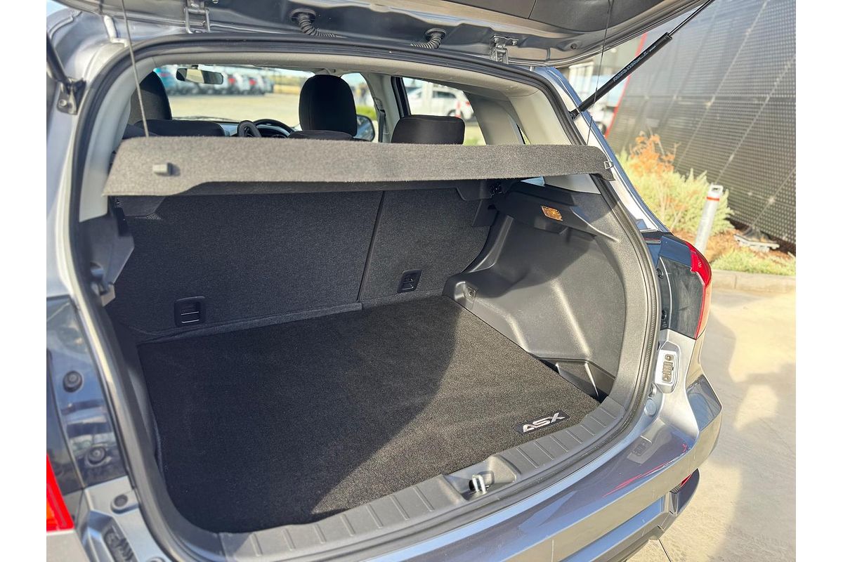 2019 Mitsubishi ASX ES XC