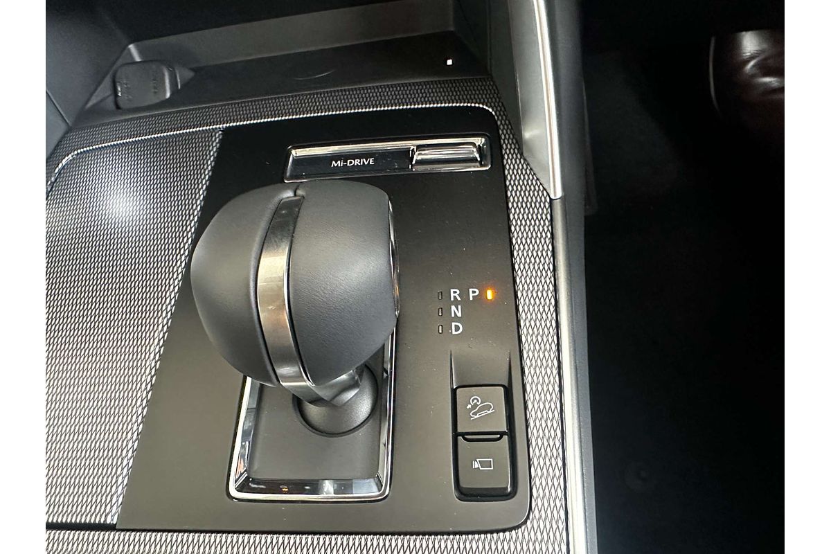 2025 Mazda CX-90 G50e Touring KK