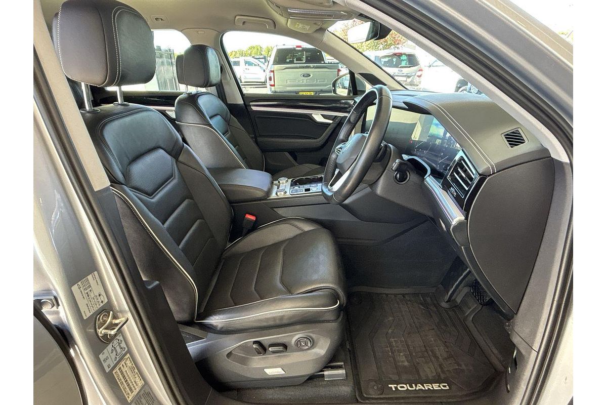 2021 Volkswagen Touareg 210TDI Elegance CR