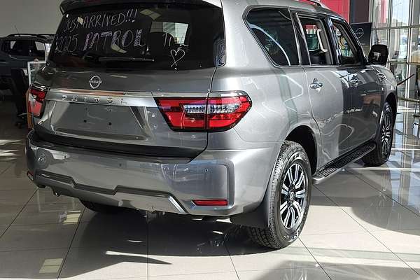 2025 Nissan Patrol Ti-L Y62