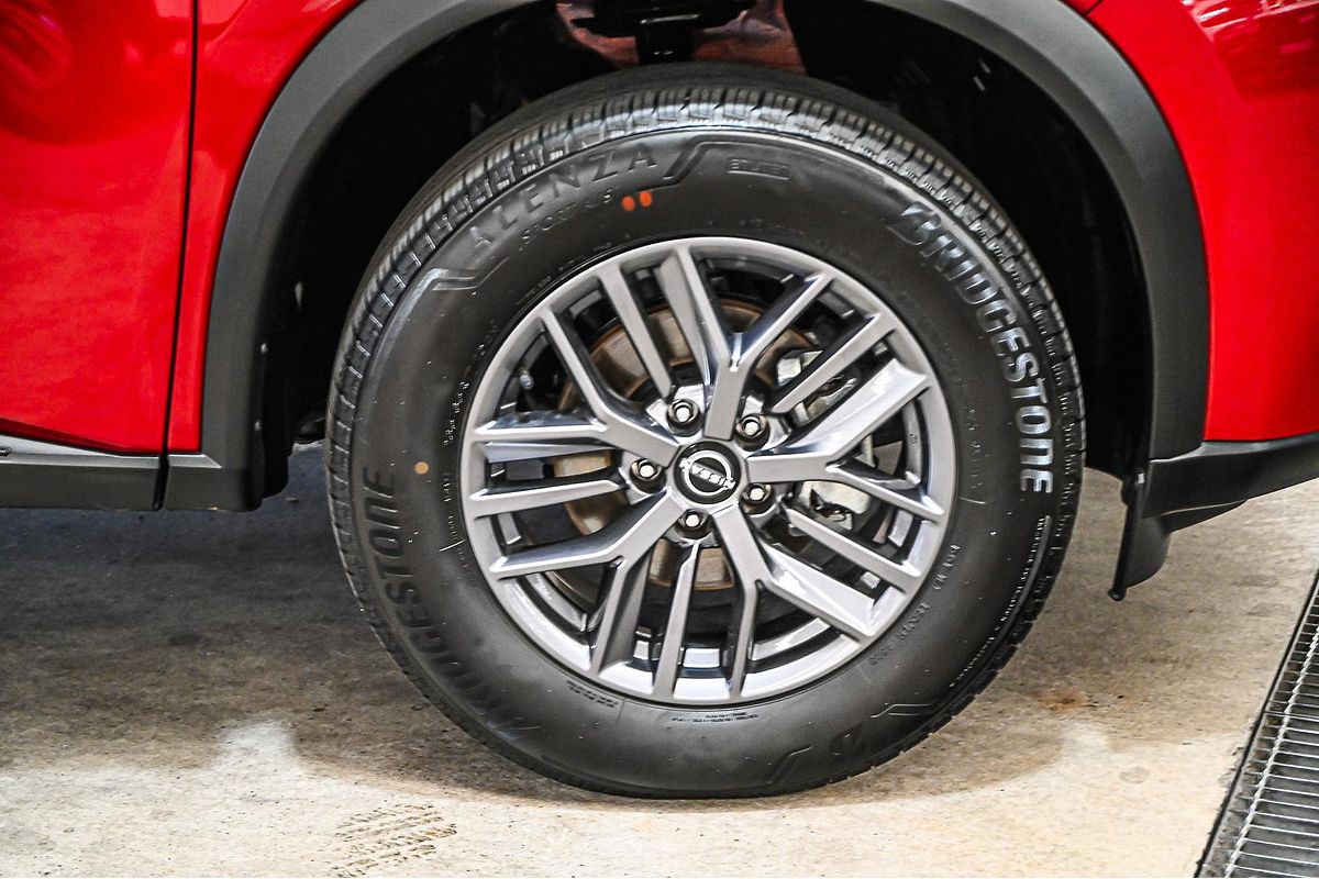 2024 Nissan X-TRAIL ST T33