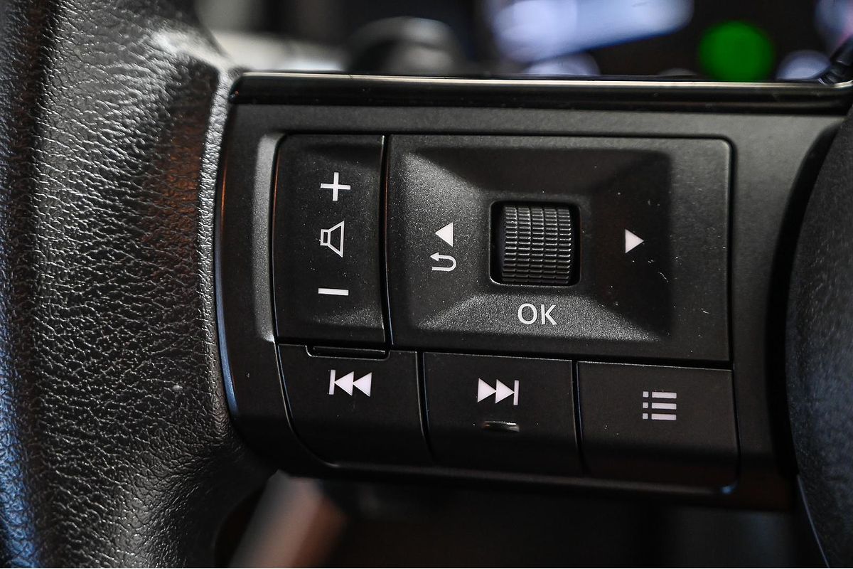 2024 Nissan X-TRAIL ST T33