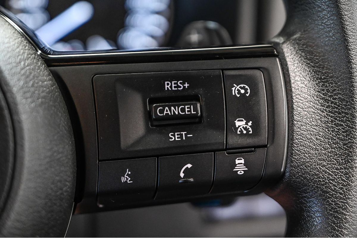 2024 Nissan X-TRAIL ST T33