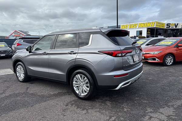 2021 Mitsubishi Outlander LS ZM
