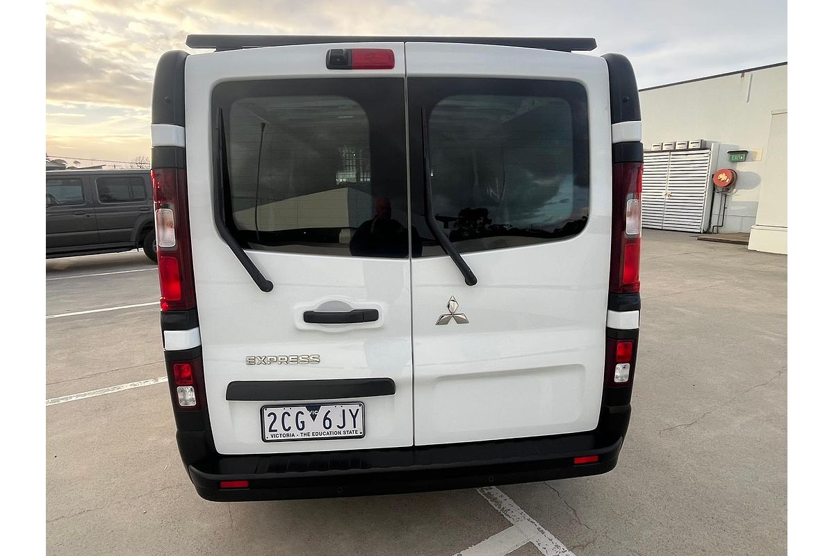 2022 Mitsubishi Express GLX SN LWB