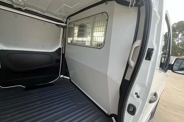 2022 Mitsubishi Express GLX SN LWB