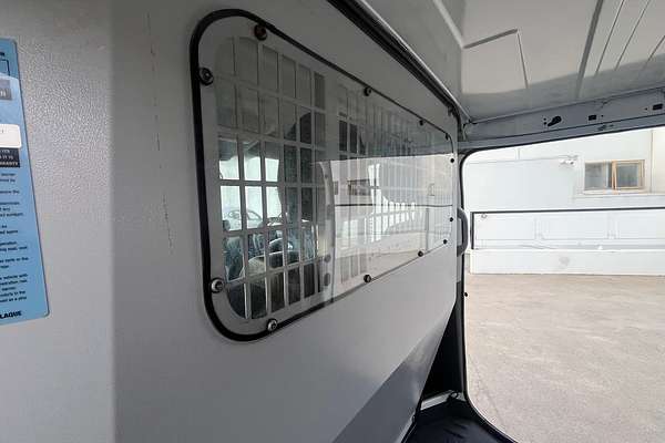 2022 Mitsubishi Express GLX SN LWB