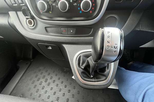 2022 Mitsubishi Express GLX SN LWB