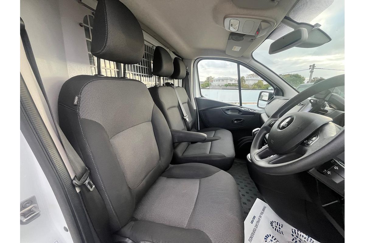 2022 Mitsubishi Express GLX SN LWB