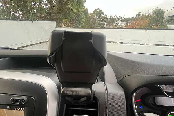 2022 Mitsubishi Express GLX SN LWB