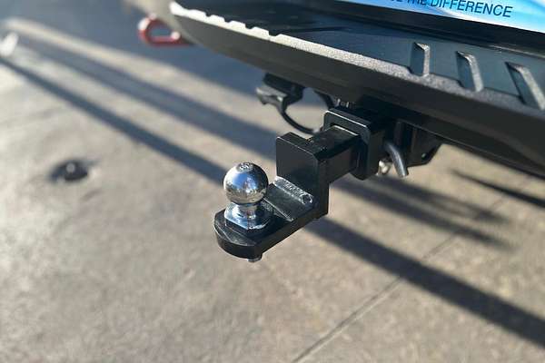 2019 Toyota Hilux Rugged X GUN126R 4X4