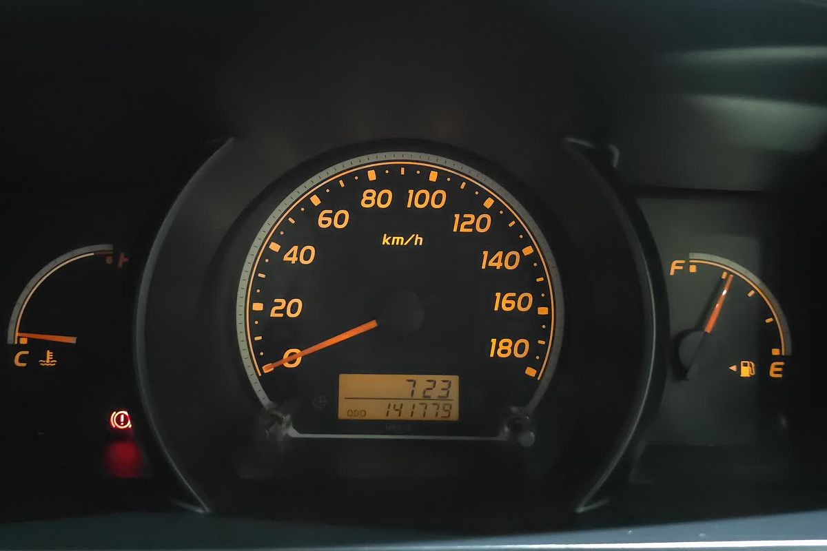 2012 Toyota Hiace KDH221R
