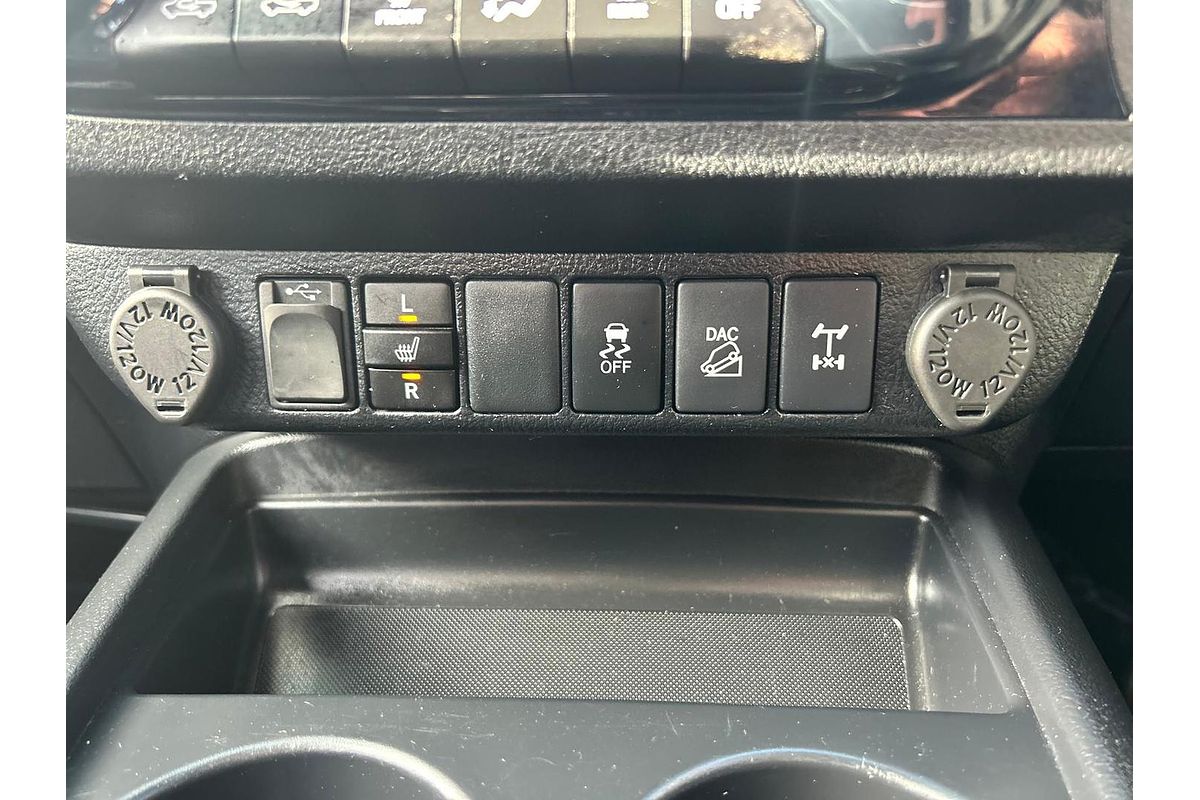 2019 Toyota Hilux Rugged X GUN126R 4X4