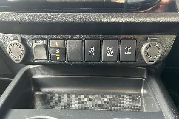 2019 Toyota Hilux Rugged X GUN126R 4X4