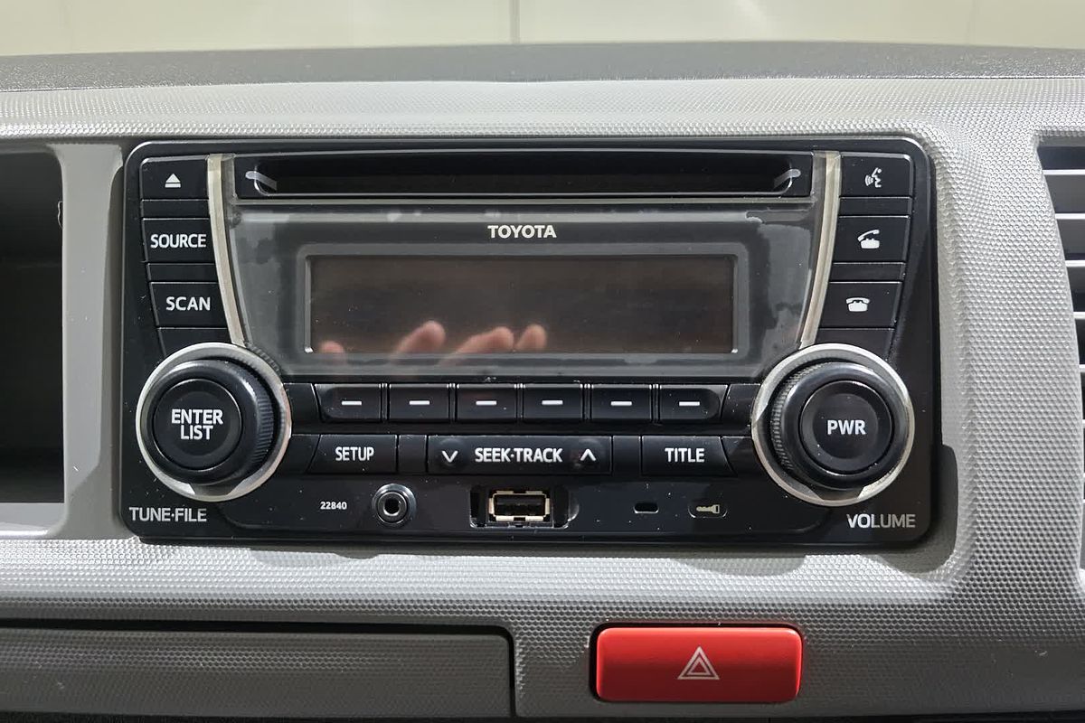 2012 Toyota Hiace KDH221R