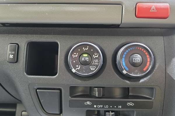 2012 Toyota Hiace KDH221R