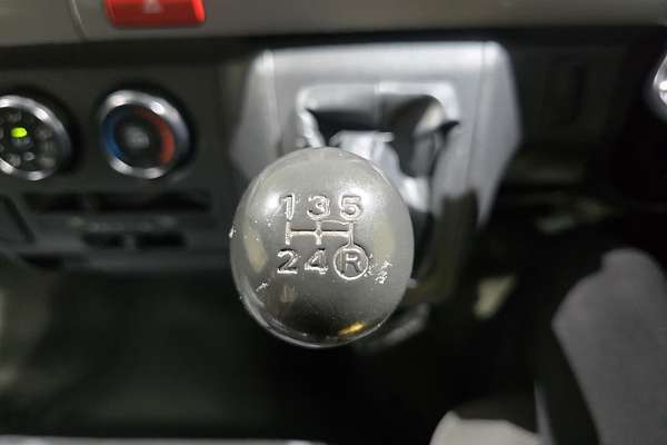2012 Toyota Hiace KDH221R