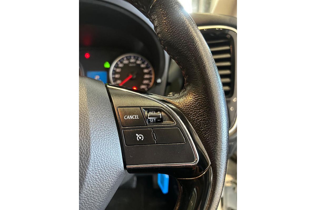 2017 Mitsubishi Outlander LS ZK