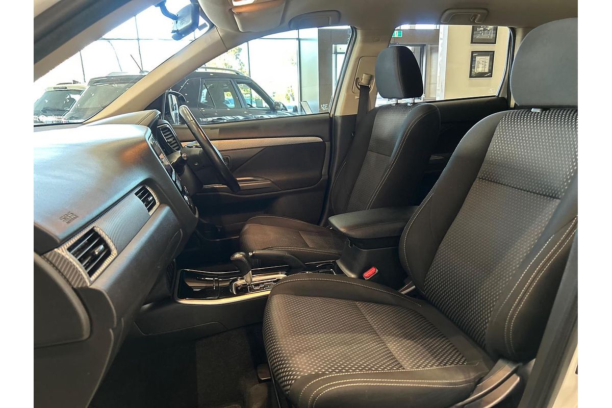 2017 Mitsubishi Outlander LS ZK