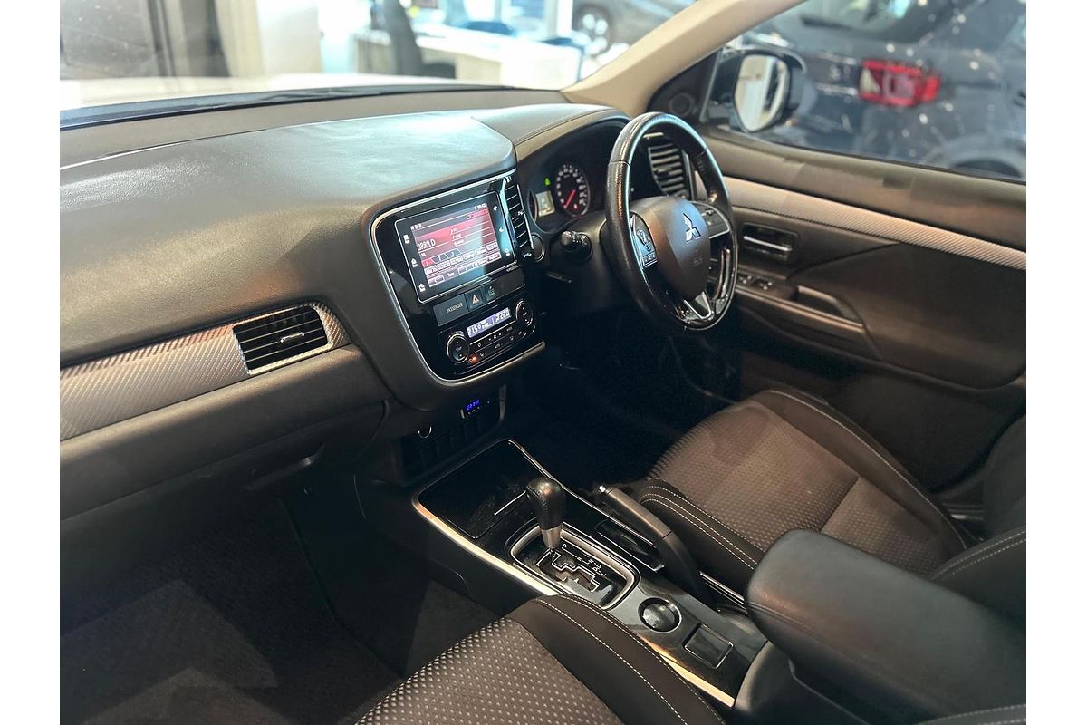 2017 Mitsubishi Outlander LS ZK
