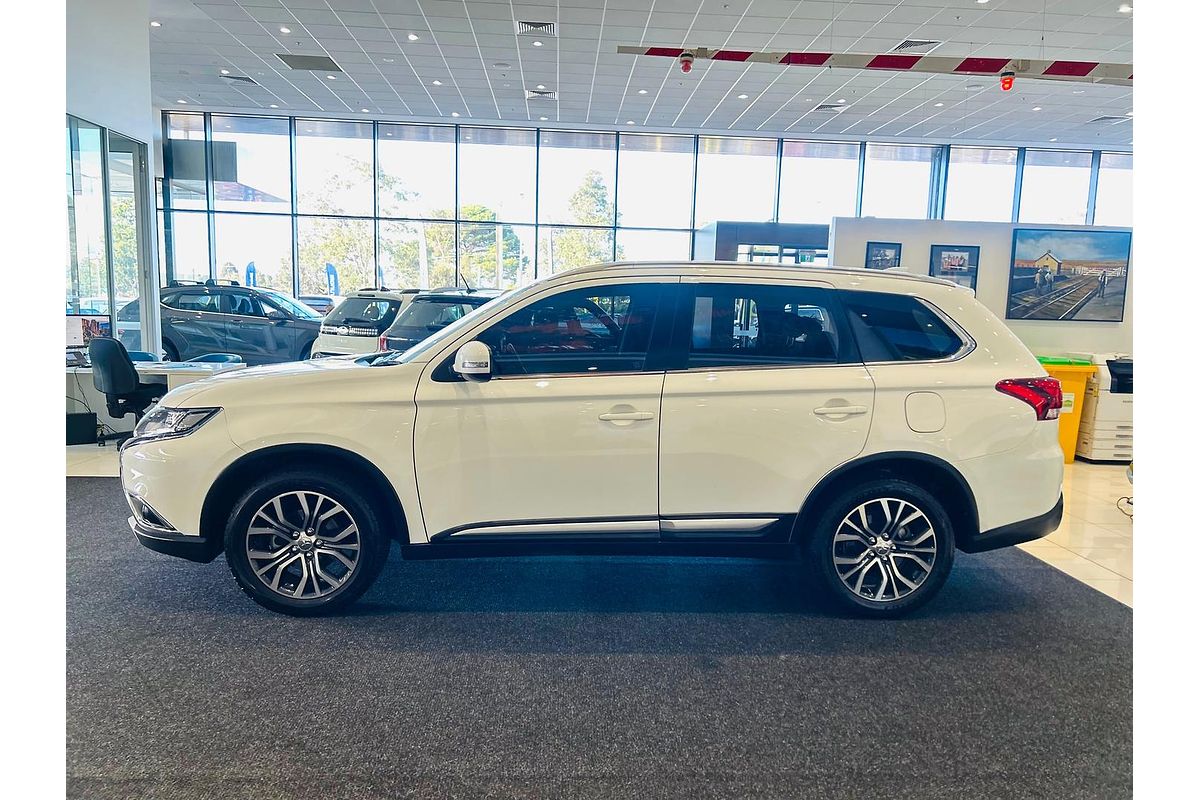 2017 Mitsubishi Outlander LS ZK
