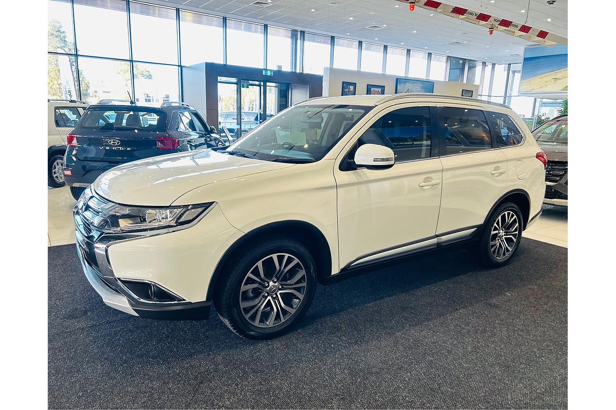 2017 Mitsubishi Outlander LS ZK