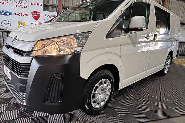 2021 Toyota Hiace GDH300R