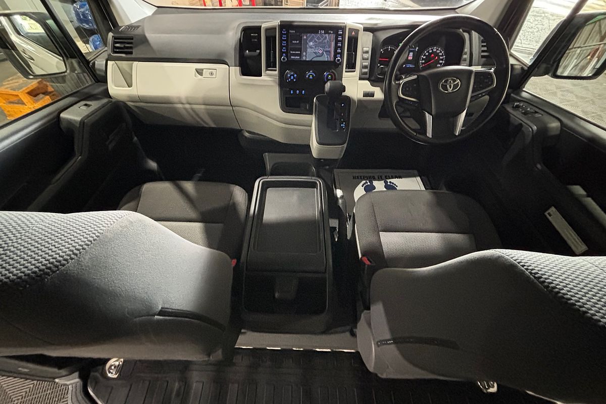 2021 Toyota Hiace GDH300R