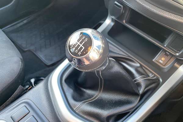 2019 Nissan Navara RX D23 Series 3 Rear Wheel Drive