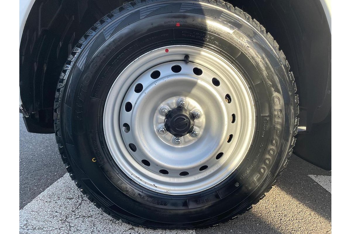 2019 Nissan Navara RX D23 Series 3 Rear Wheel Drive