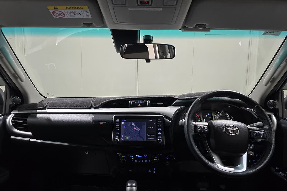 2023 Toyota Hilux SR5 GUN126R 4X4