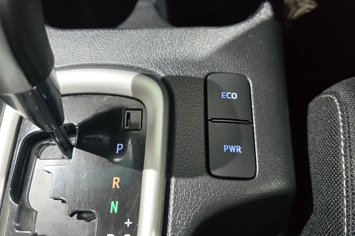 2023 Toyota Hilux SR5 GUN126R 4X4