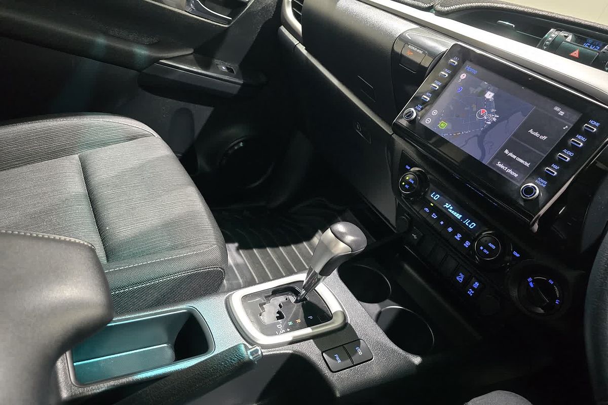 2023 Toyota Hilux SR5 GUN126R 4X4
