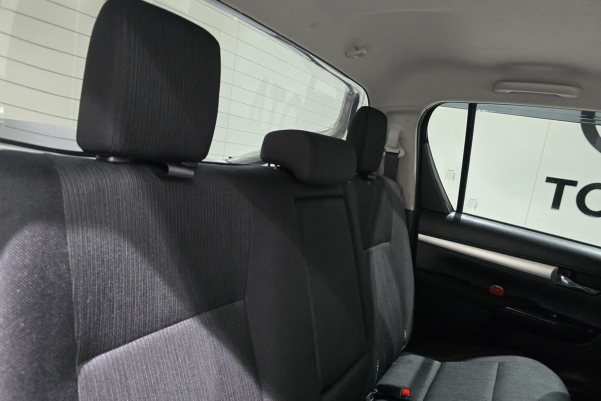 2023 Toyota Hilux SR5 GUN126R 4X4